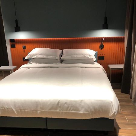 Materiaprima Camere-Rooms Мантуя Экстерьер фото